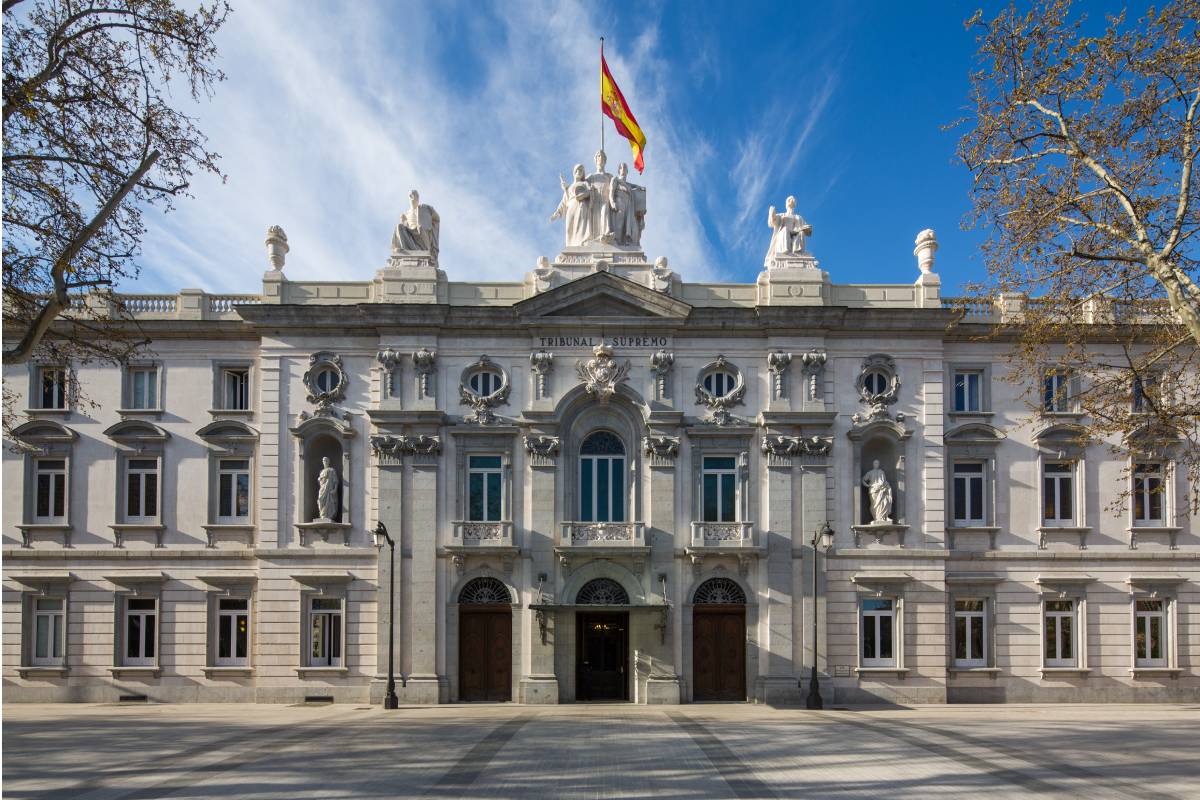 El Supremo reconoce la legitimación de un padre para recurrir la eutanasia de su hijo
