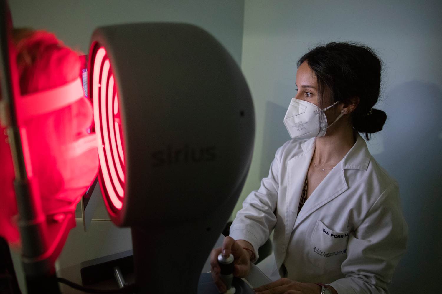 Ojo seco, glaucoma y cambios de graduación: los efectos menos conocidos de la menopausia
